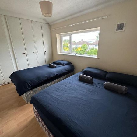 Nice Double Room Near Omni Shopping Dublin Buitenkant foto
