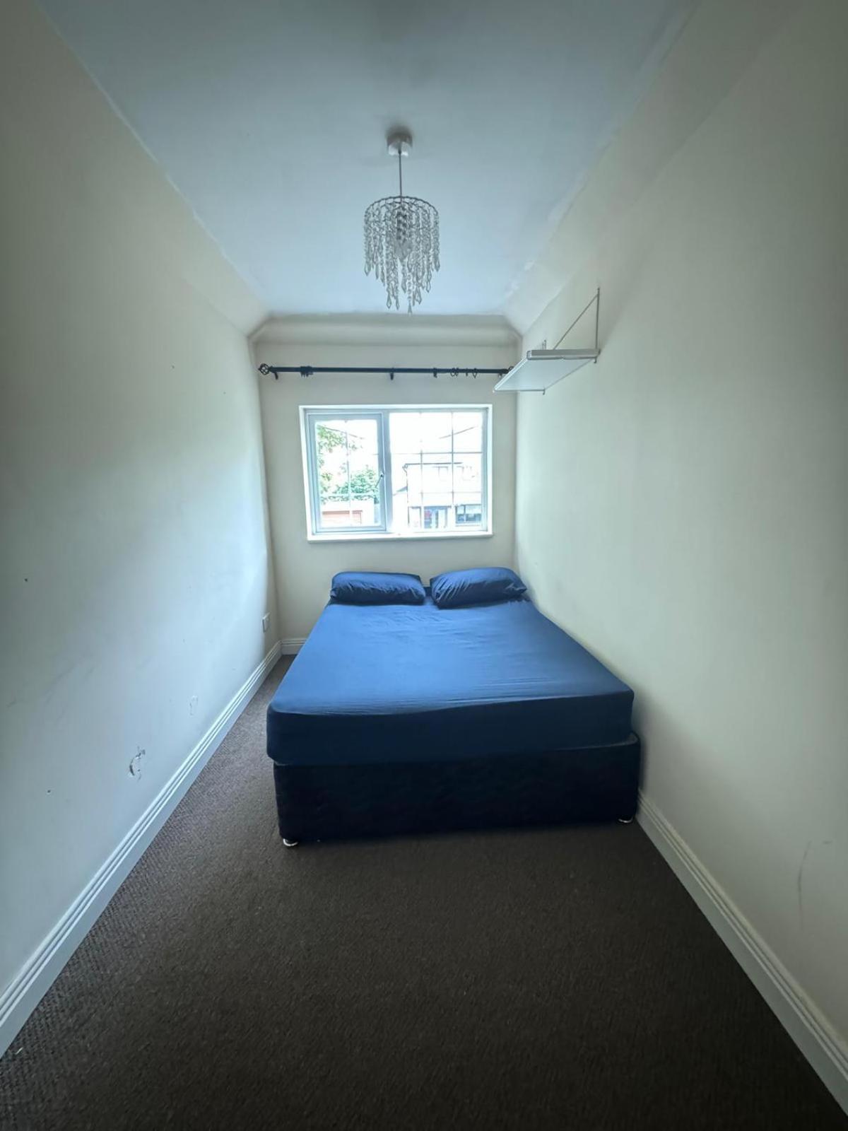 Nice Double Room Near Omni Shopping Dublin Buitenkant foto