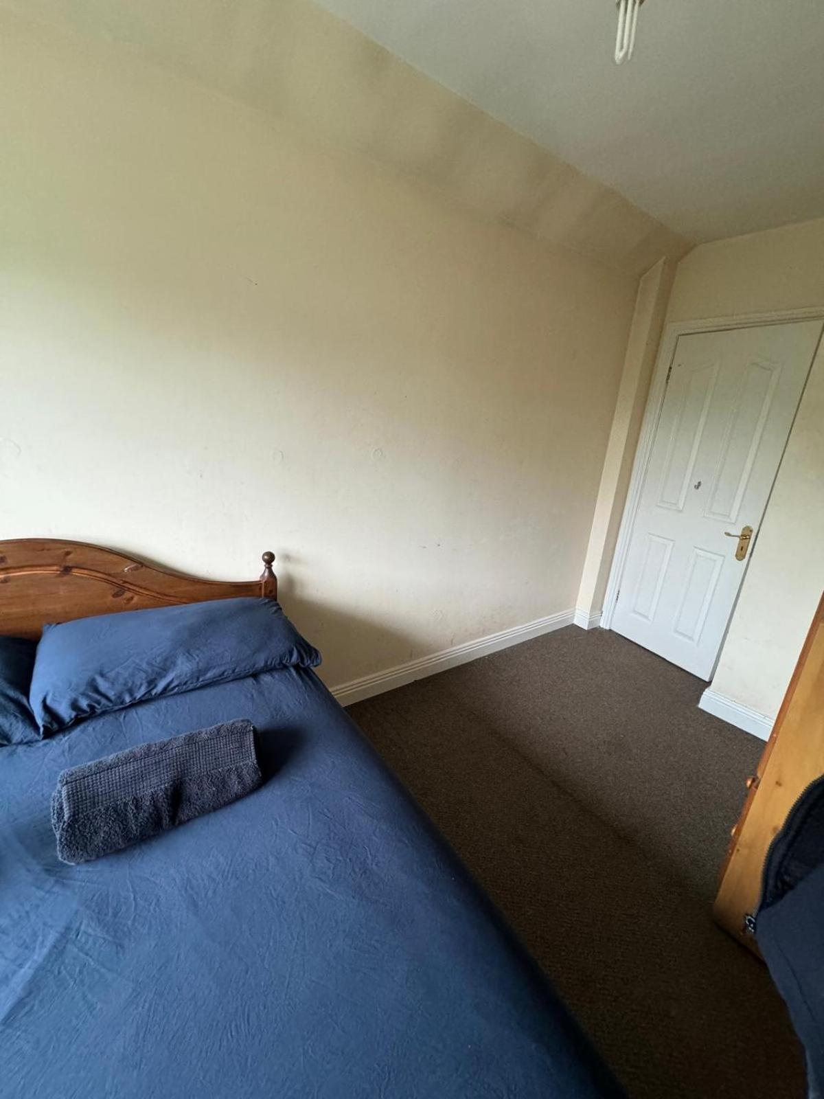 Nice Double Room Near Omni Shopping Dublin Buitenkant foto
