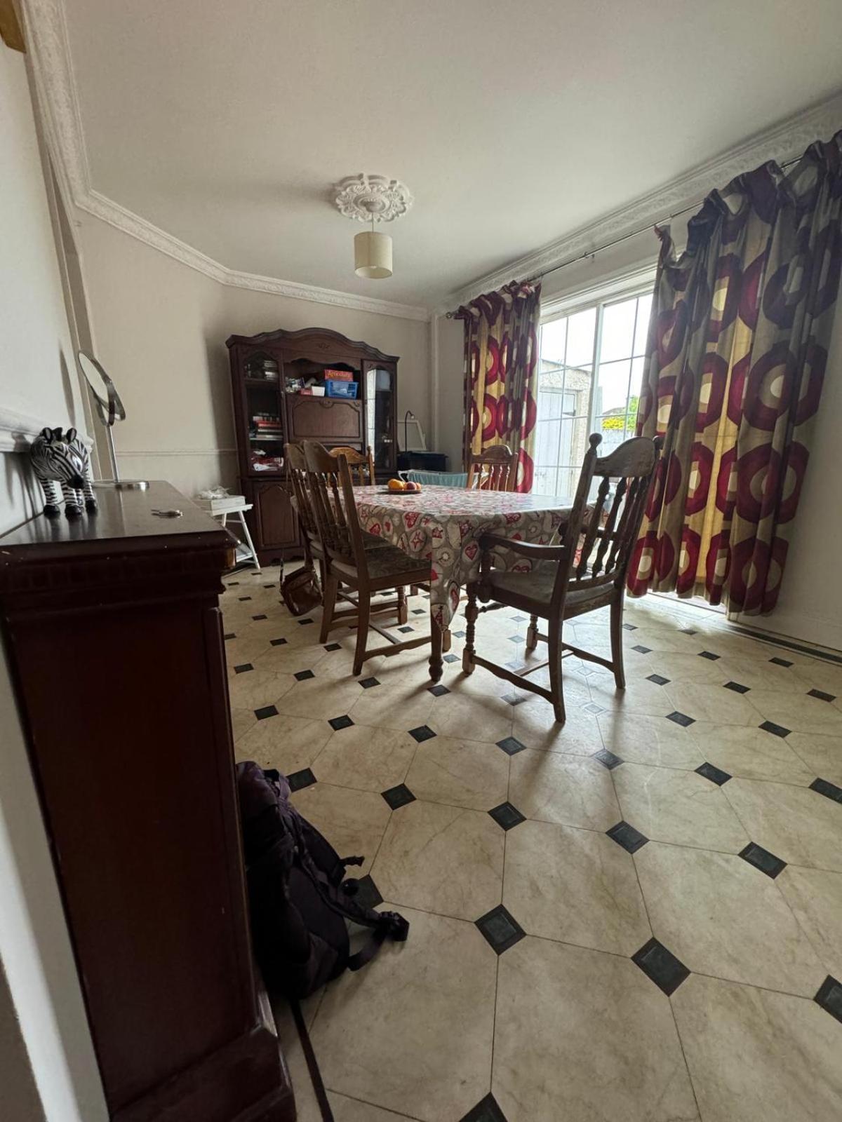 Nice Double Room Near Omni Shopping Dublin Buitenkant foto